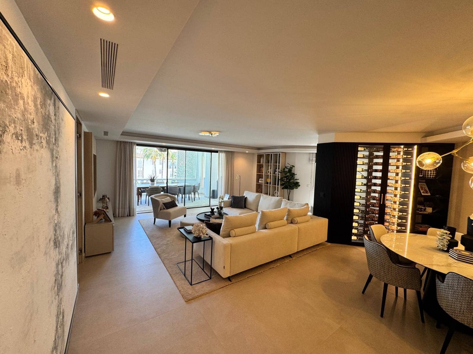 Chalet de 4 habitaciones en Marbella en venta con piscina garaje - 3.100.000 € (Ref: 10004279)