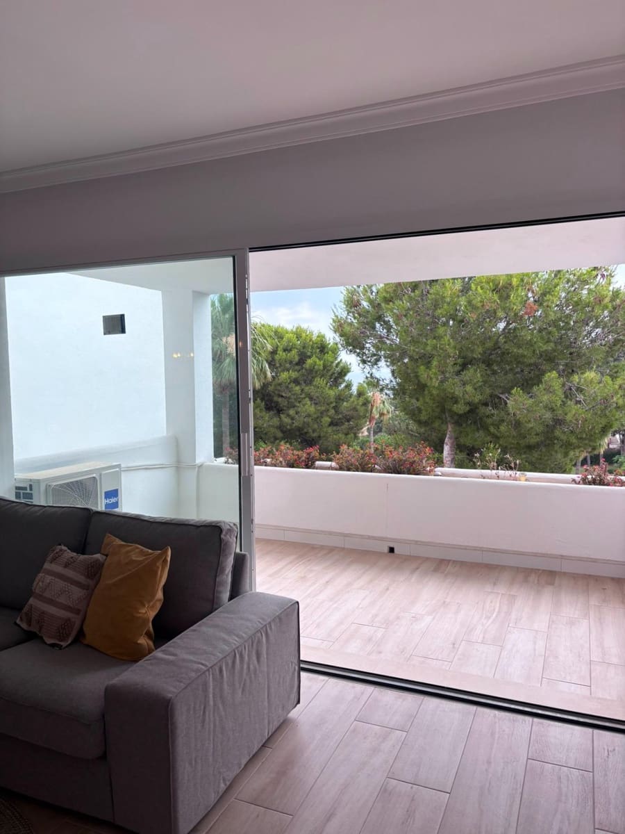 Apartamento de 2 habitaciones en Riviera del Sol en venta con piscina - 379.000 € (Ref: 10005714)