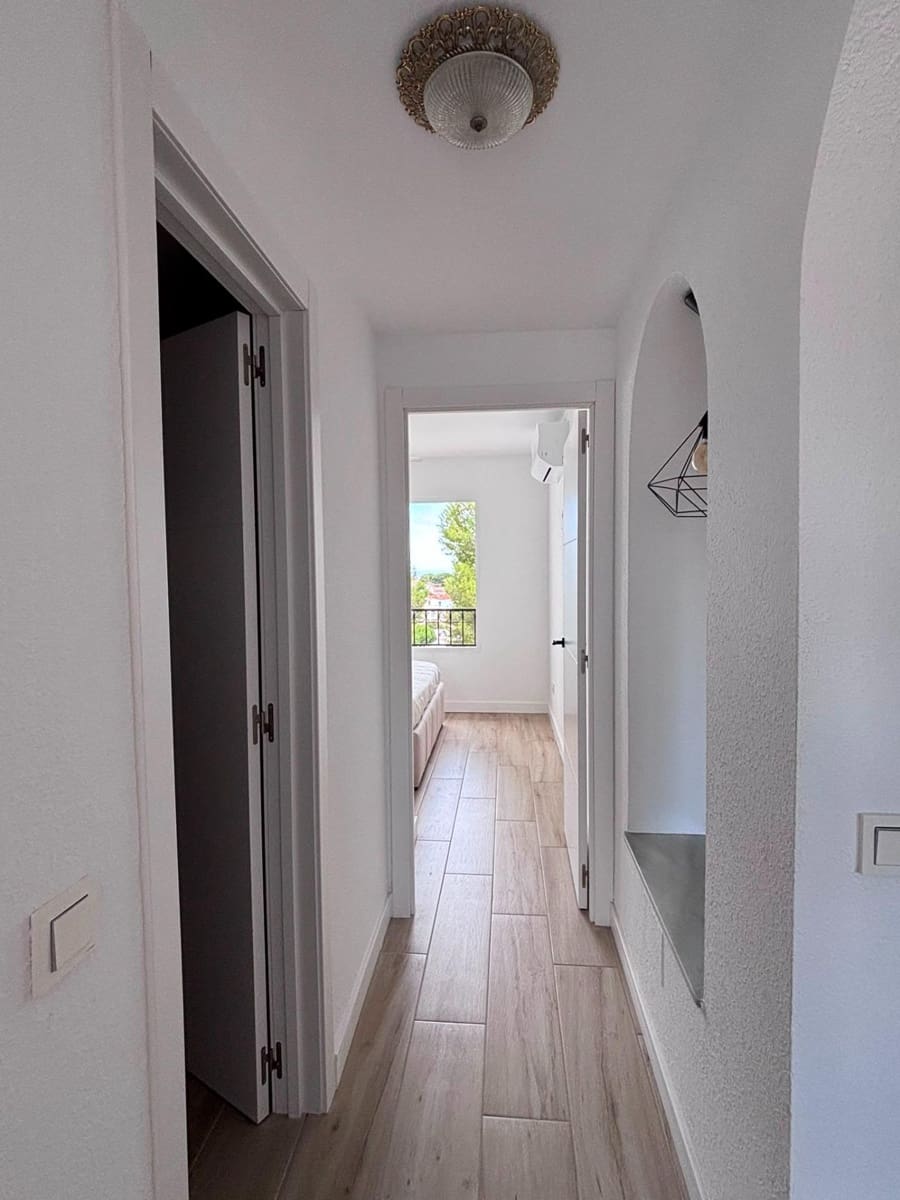 Apartamento de 2 habitaciones en Riviera del Sol en venta con piscina - 379.000 € (Ref: 10005714)
