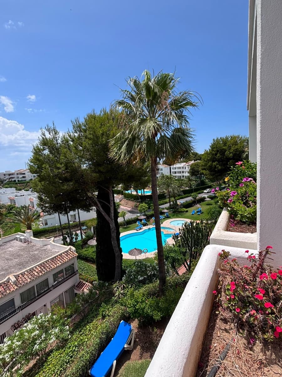 Apartamento de 2 habitaciones en Riviera del Sol en venta con piscina - 379.000 € (Ref: 10005714)