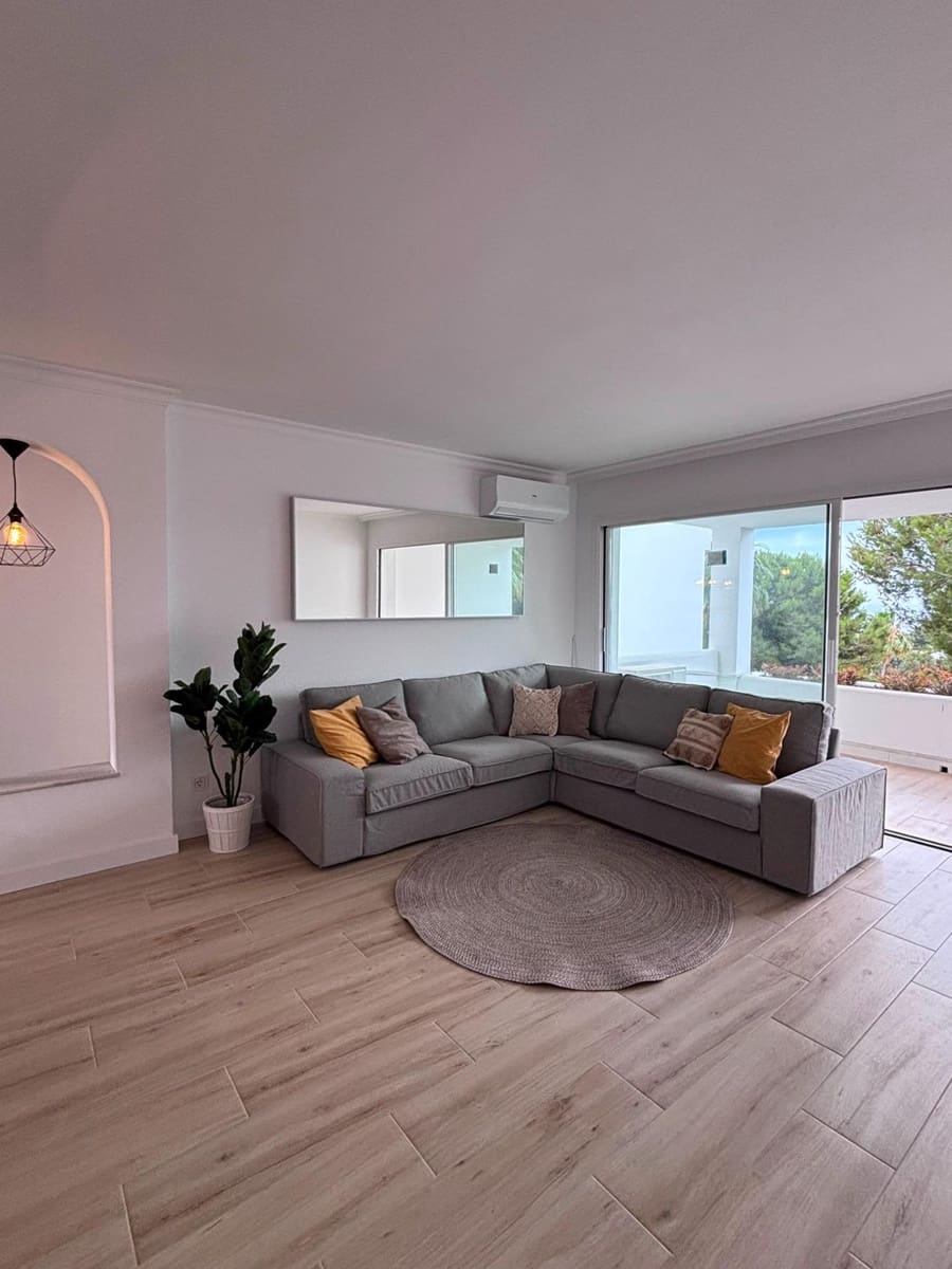 Apartamento de 2 habitaciones en Riviera del Sol en venta con piscina - 379.000 € (Ref: 10005714)