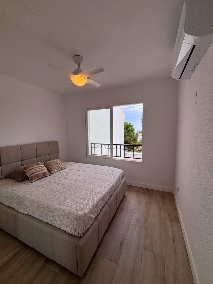 Apartamento de 2 habitaciones en Riviera del Sol en venta con piscina - 379.000 € (Ref: 10005714)