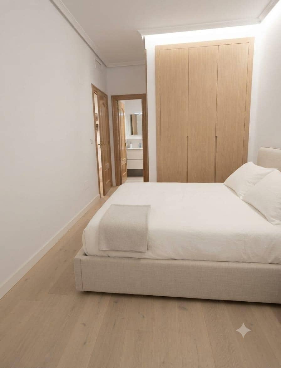 Apartamento de 2 habitaciones en Benalmádena en venta con piscina garaje - 420.000 € (Ref: 10009182)