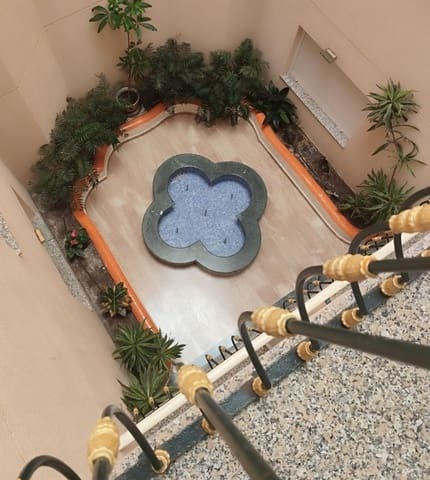Apartamento de 2 habitaciones en Benalmádena en venta con piscina garaje - 420.000 € (Ref: 10009182)