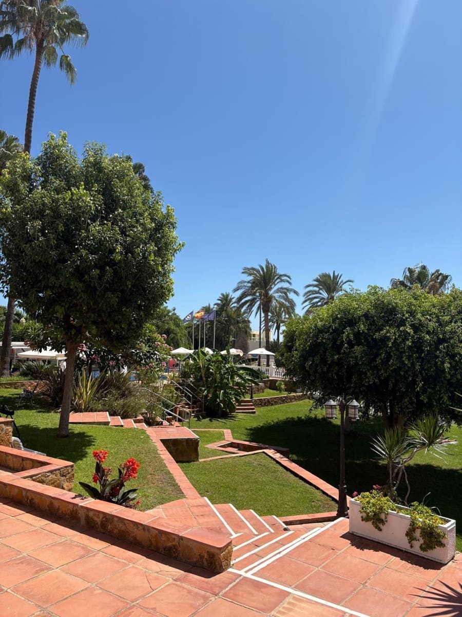 1 soverom Leilighet til leie i Benalmadena Costa med svømmebasseng garasje - € 1 500 (Ref: 10021012)