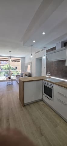 3 makuuhuone Huoneisto vuokrattavana paikassa Torremolinos mukana uima-altaan - 1 950 € (Ref: 10032134)