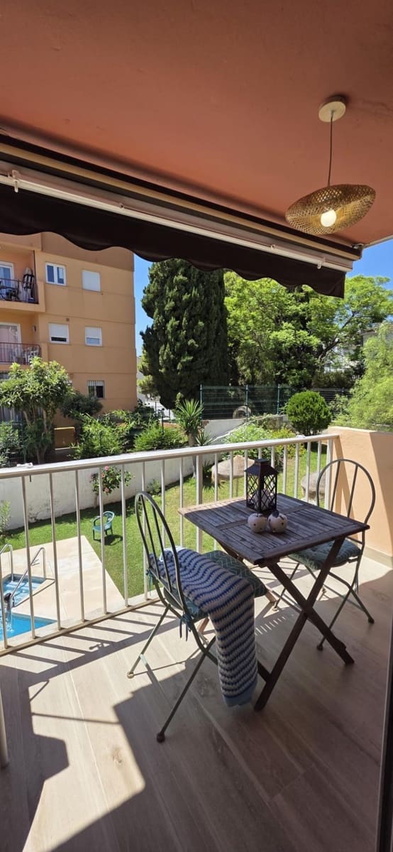3 bedroom Apartment for rent in Torremolinos with pool - € 1,950 (Ref: 10032134)