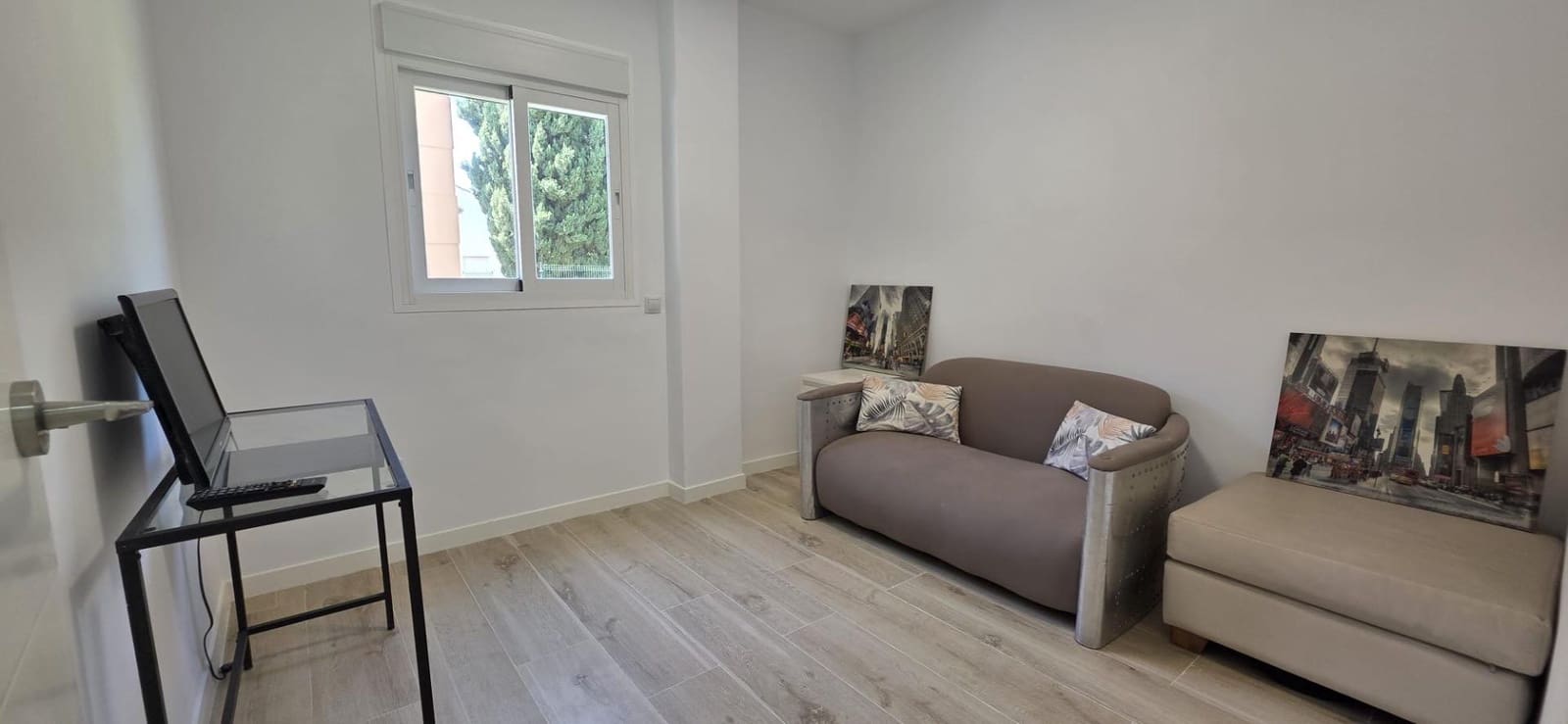 3 bedroom Apartment for rent in Torremolinos with pool - € 1,950 (Ref: 10032134)