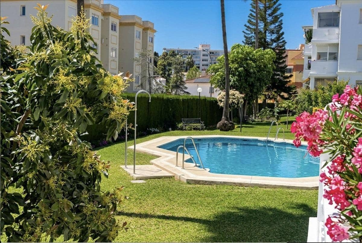 2 sovrum Lägenhet till salu i Torremolinos - 345 000 € (Ref: 10049403)