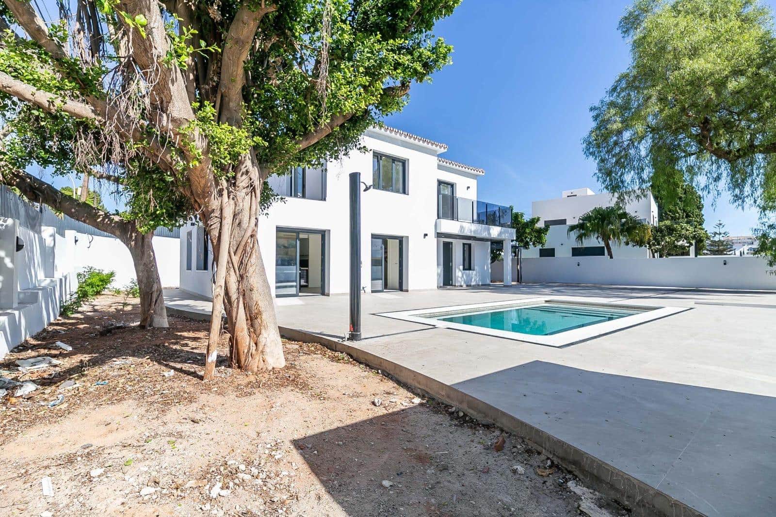 3 soveværelse Villa til salg i Benalmadena med swimmingpool garage - € 1.350.000 (Ref: 10091191)
