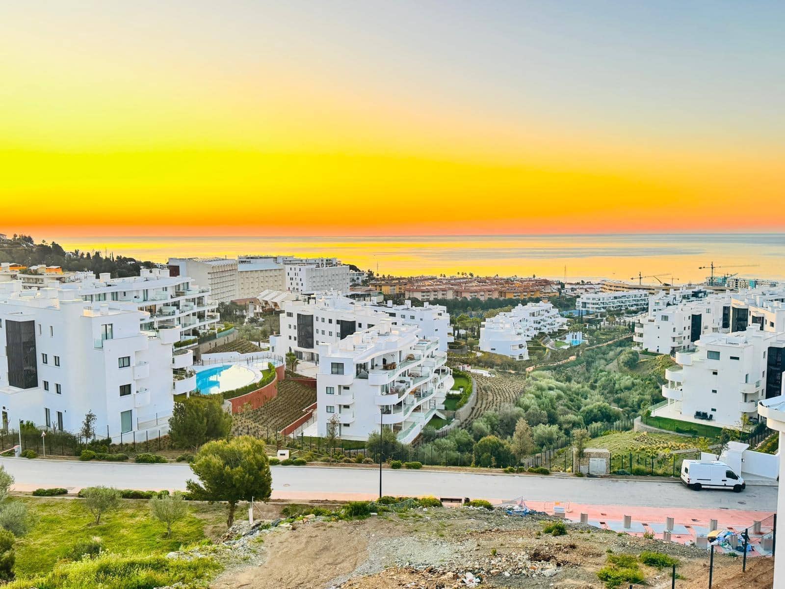 3 soveværelse Lejlighed til salg i Fuengirola med swimmingpool garage - € 629.000 (Ref: 10094798)