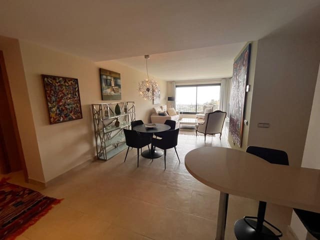 2 quarto Apartamento para arrendar em Alto de los Monteros, Marbella com piscina garagem - 2 200 € (Ref: 10129655)