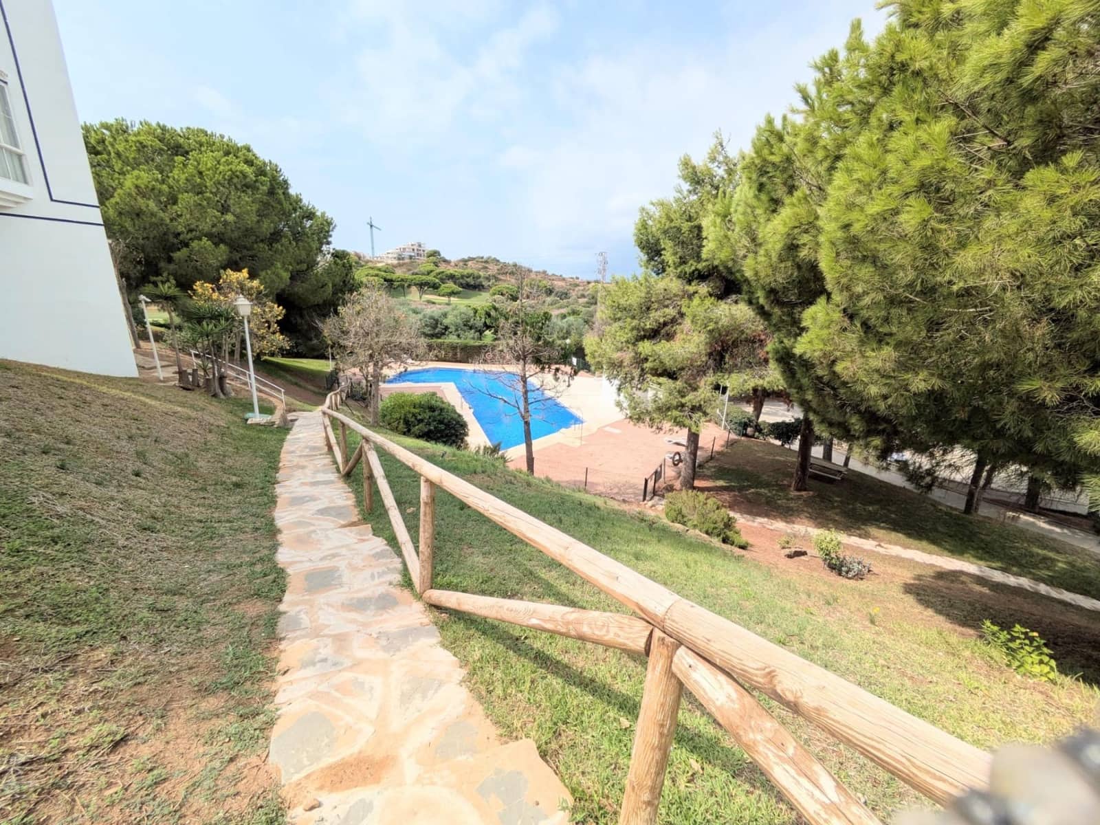 4 quarto Moradia em Banda para venda em Sitio de Calahonda com piscina - 499 000 € (Ref: 10133417)