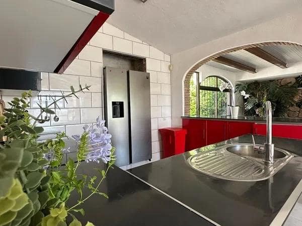 5 bedroom Villa for sale in Benalmadena with pool garage - € 995,000 (Ref: 10142455)