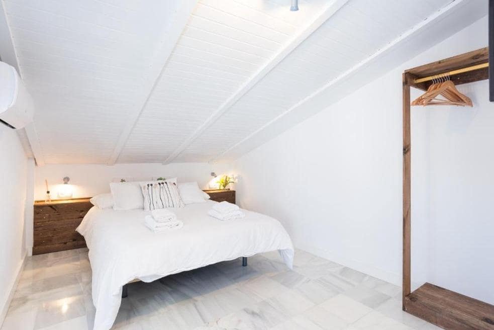 7 bedroom Terraced Villa for sale in Torrequebrada with pool garage - € 610,000 (Ref: 10159807)