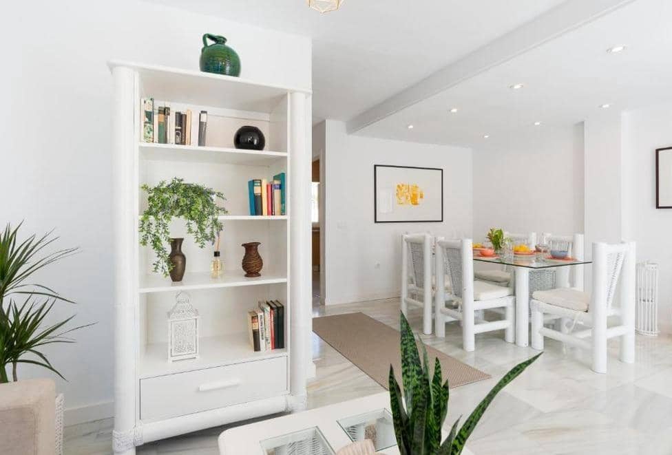 7 bedroom Terraced Villa for sale in Torrequebrada with pool garage - € 610,000 (Ref: 10159807)