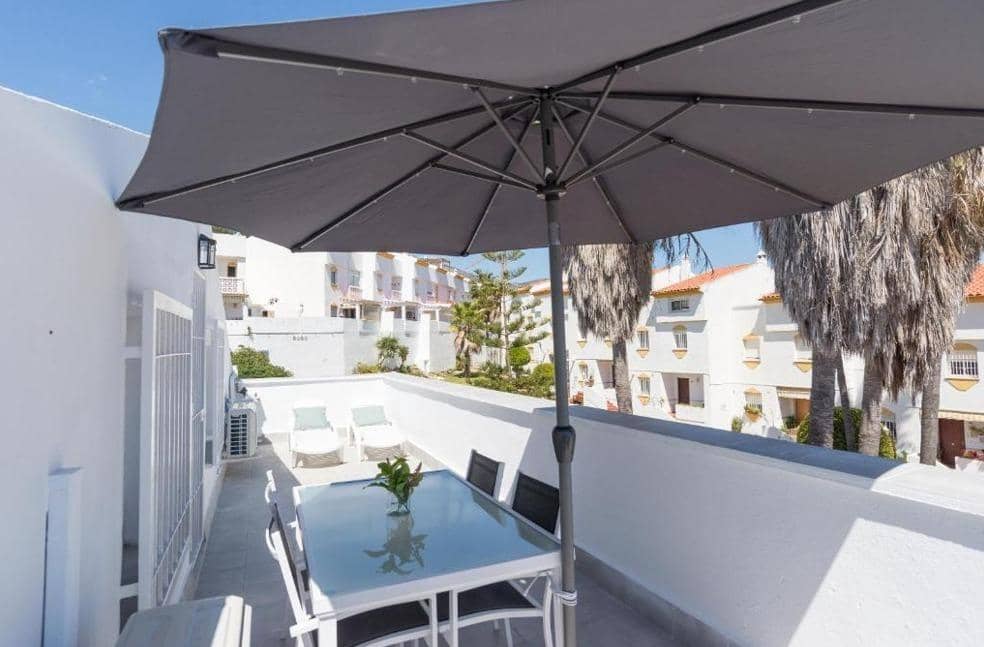 7 bedroom Terraced Villa for sale in Torrequebrada with pool garage - € 610,000 (Ref: 10159807)
