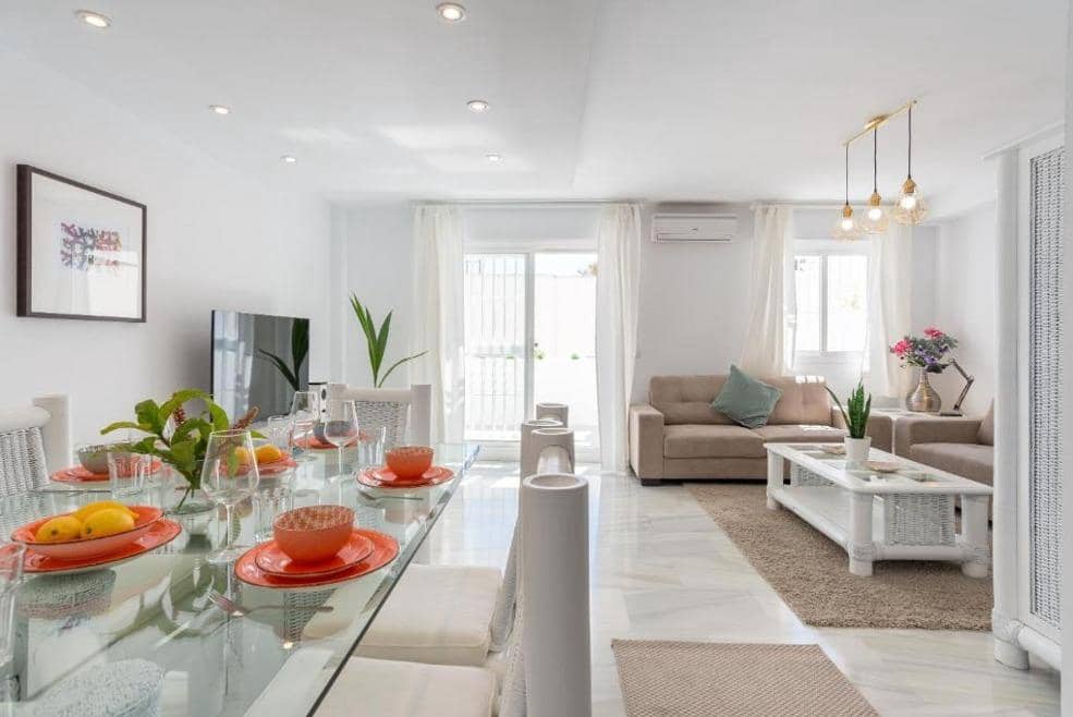 7 bedroom Terraced Villa for sale in Torrequebrada with pool garage - € 610,000 (Ref: 10159807)