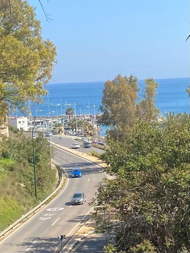 4 soverom Villa til salgs i Malaga by med svømmebasseng garasje - € 1 180 000 (Ref: 6805598)