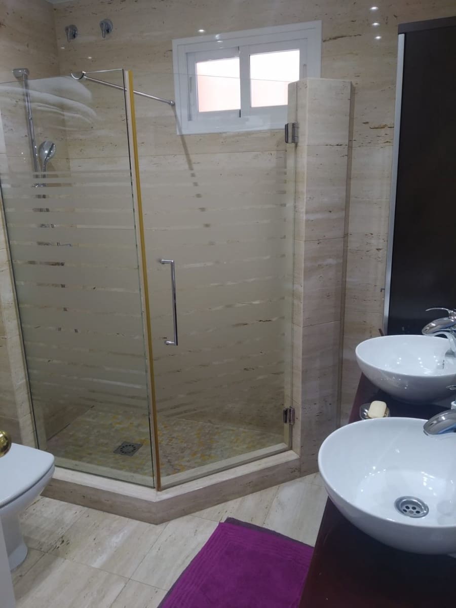 4 soverom Villa til salgs i Malaga by med svømmebasseng garasje - € 1 180 000 (Ref: 6805598)