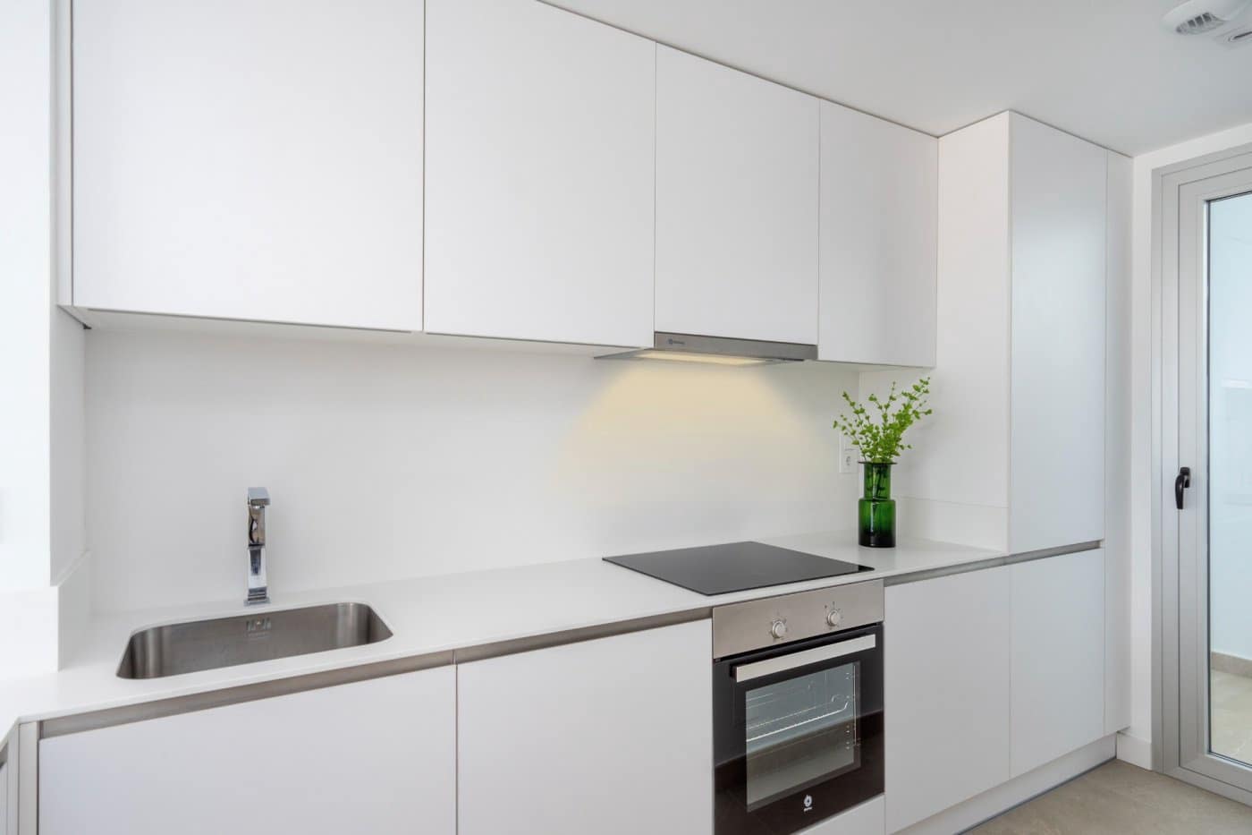 3 soveværelse Rækkehus til salg i Estepona med garage - € 348.000 (Ref: 7016196)