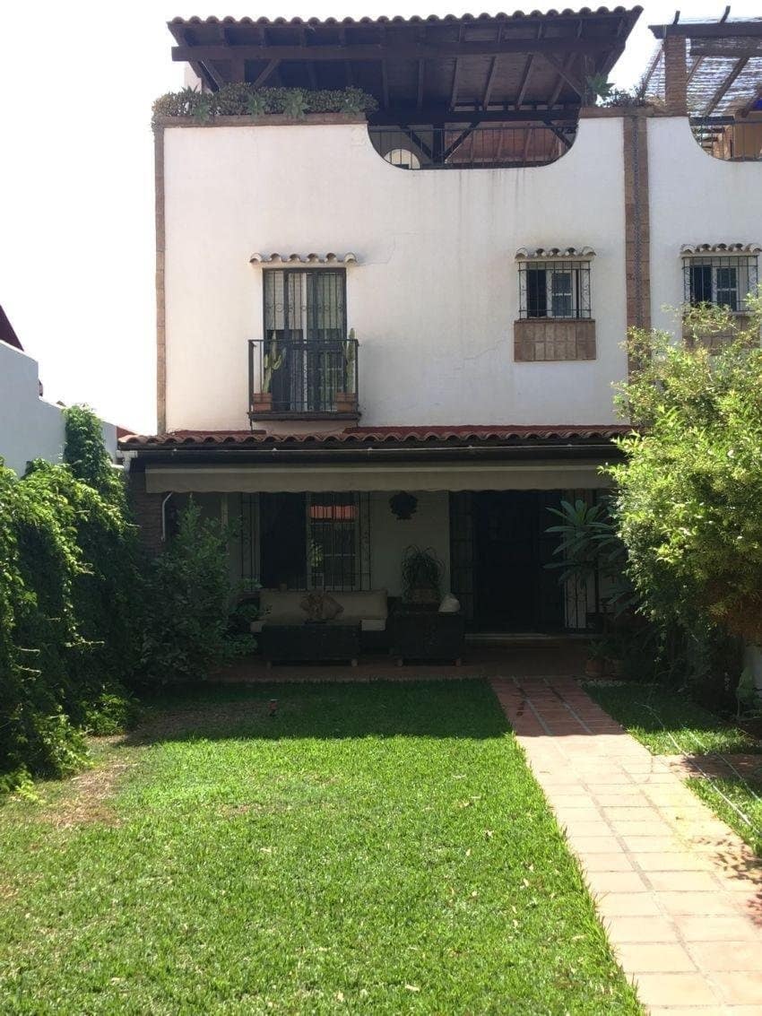 6 soveværelse Villa til salg i Torremolinos med swimmingpool garage - € 1.011.000 (Ref: 7030751)