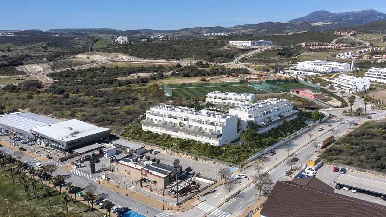 2 sovrum Lägenhet till salu i Estepona med pool garage - 470 000 € (Ref: 7079587)