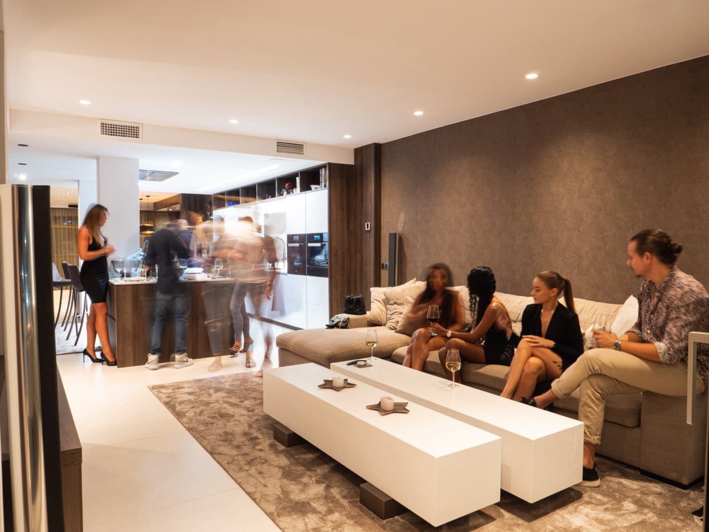 2 bedroom Apartment for sale in Puerto Banus - € 1,495,000 (Ref: 7166729)