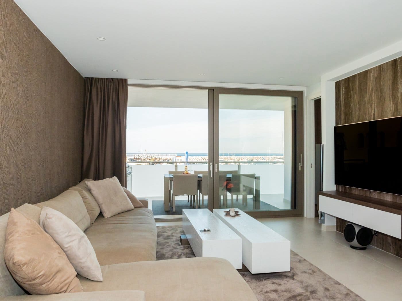 2 bedroom Apartment for sale in Puerto Banus - € 1,495,000 (Ref: 7166729)