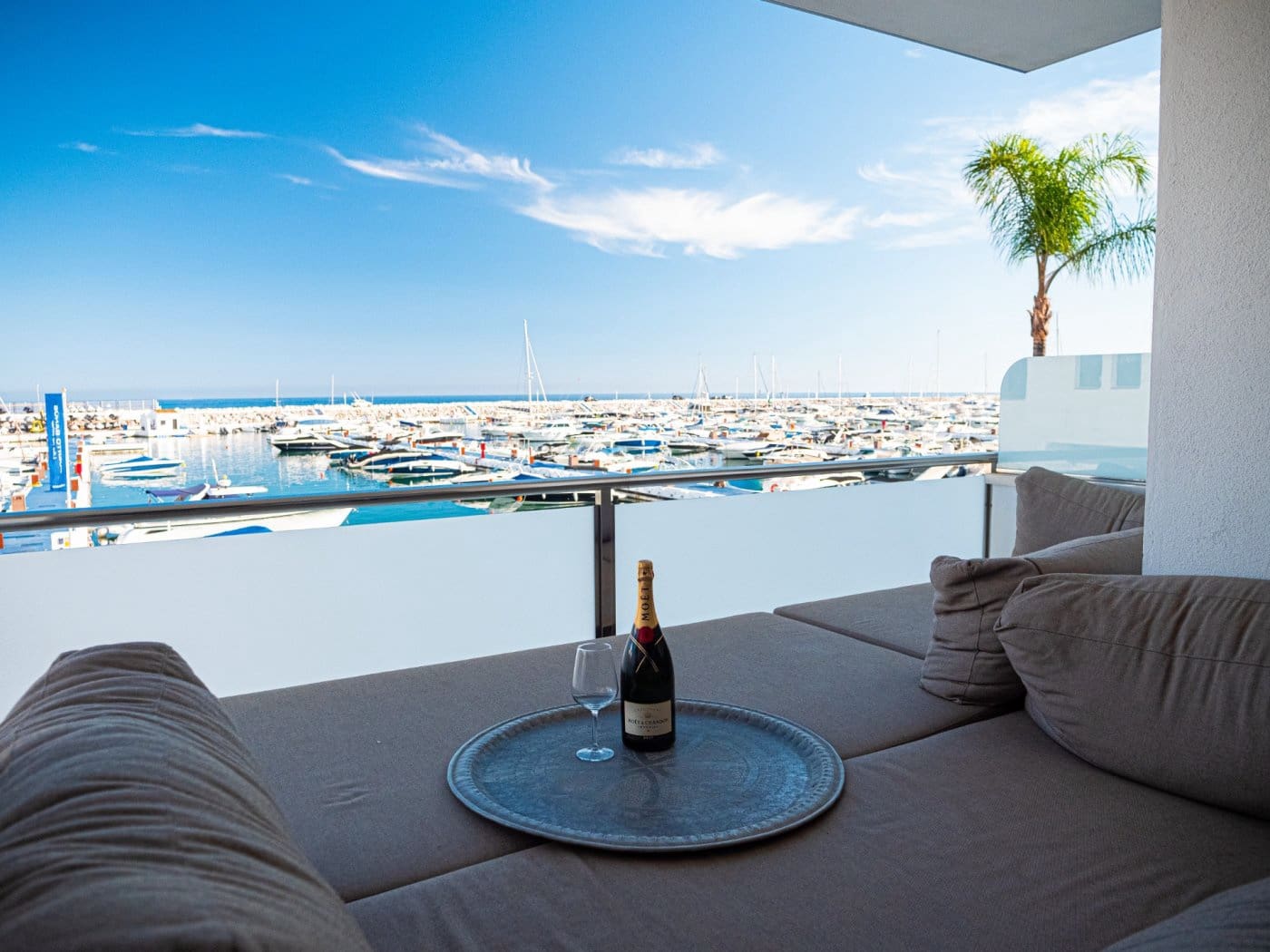 2 bedroom Apartment for sale in Puerto Banus - € 1,495,000 (Ref: 7166729)