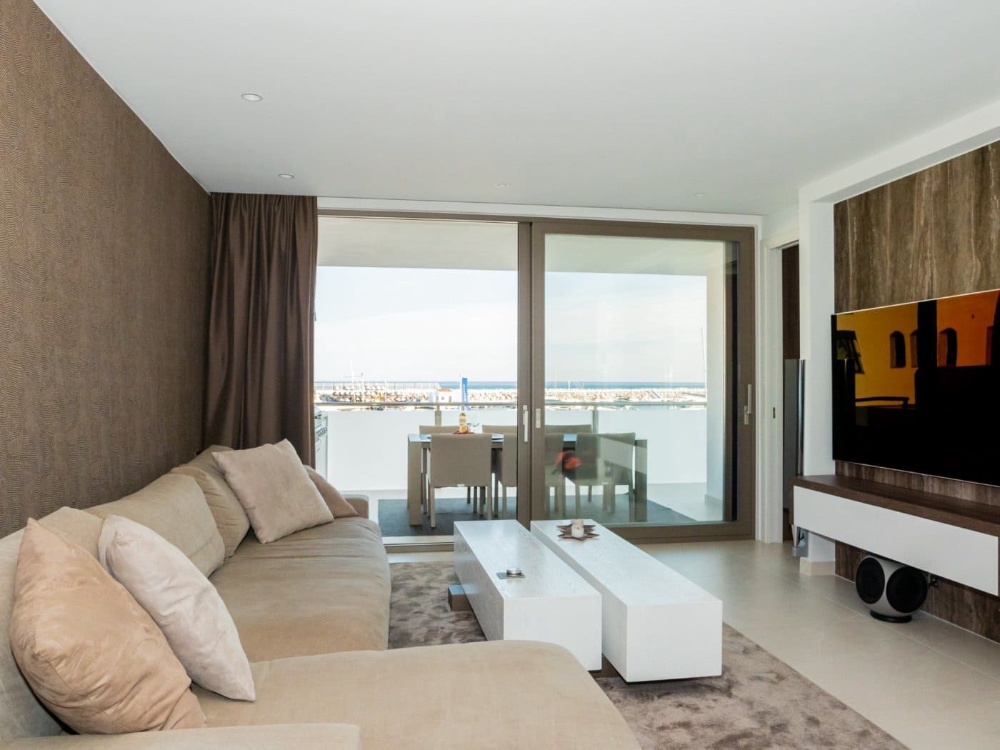 2 bedroom Apartment for sale in Puerto Banus - € 1,495,000 (Ref: 7166729)