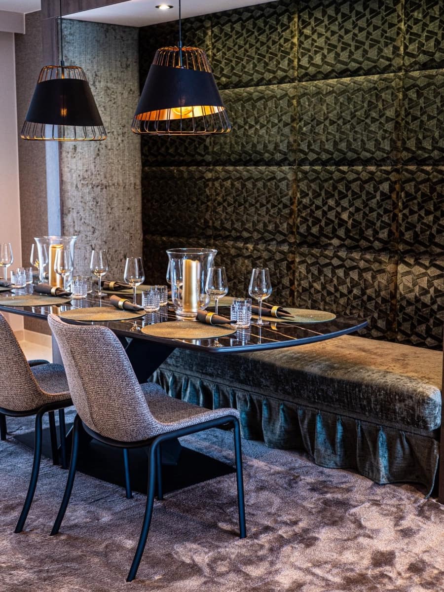 2 bedroom Apartment for sale in Puerto Banus - € 1,495,000 (Ref: 7166729)