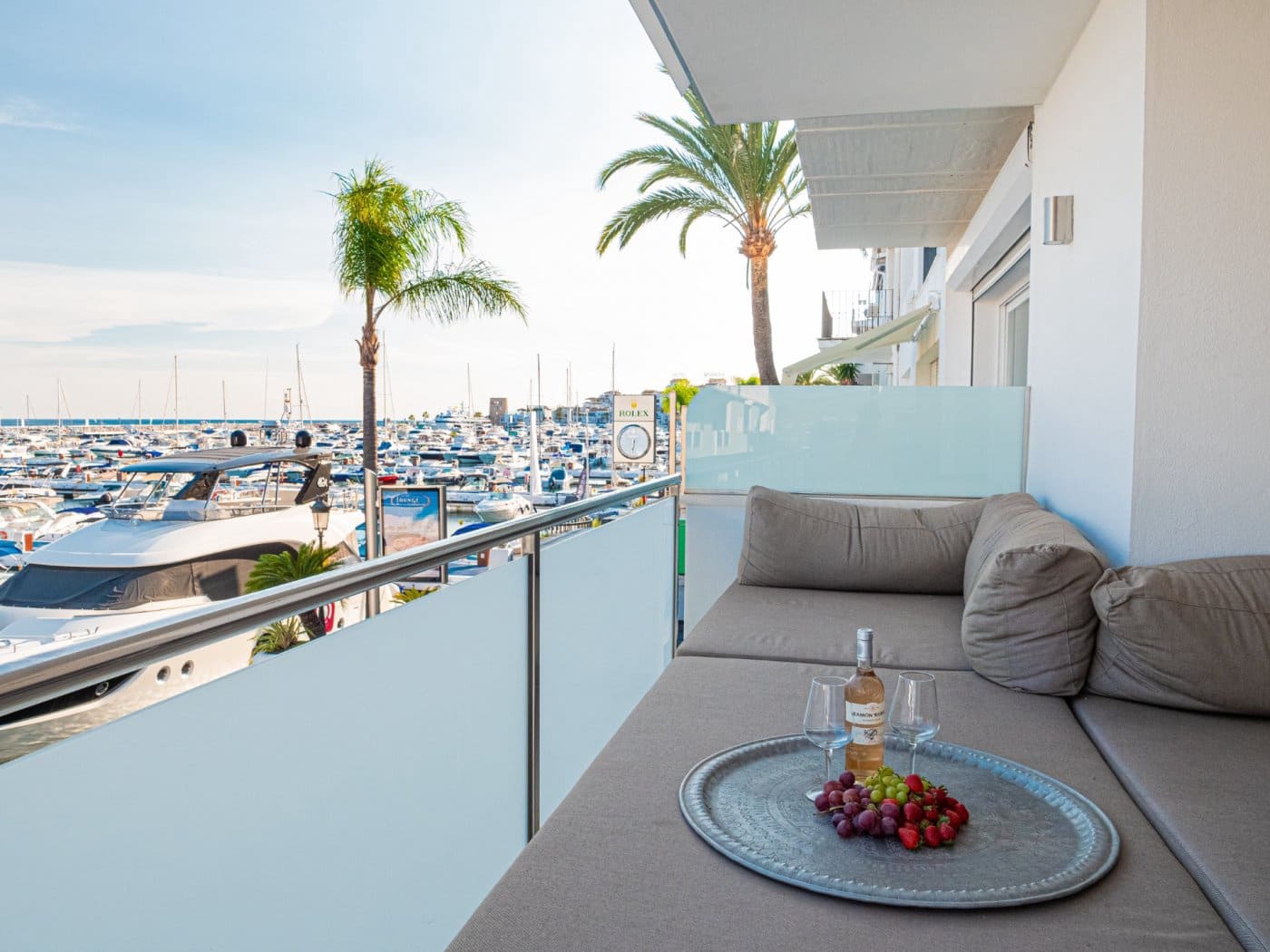 2 bedroom Apartment for sale in Puerto Banus - € 1,495,000 (Ref: 7166729)