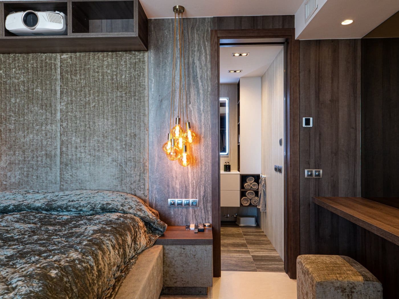 2 bedroom Apartment for sale in Puerto Banus - € 1,495,000 (Ref: 7166729)