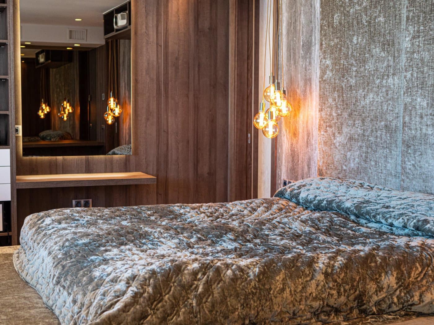 2 bedroom Apartment for sale in Puerto Banus - € 1,495,000 (Ref: 7166729)