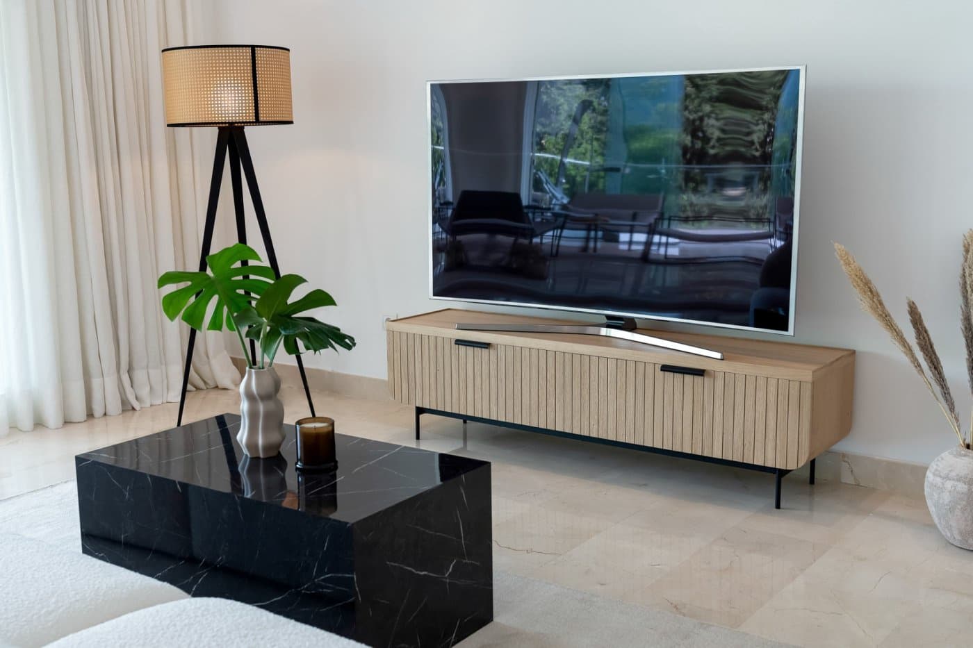 Apartamento de 3 habitaciones en Nueva Andalucia en venta con piscina garaje - 898.000 € (Ref: 7166730)