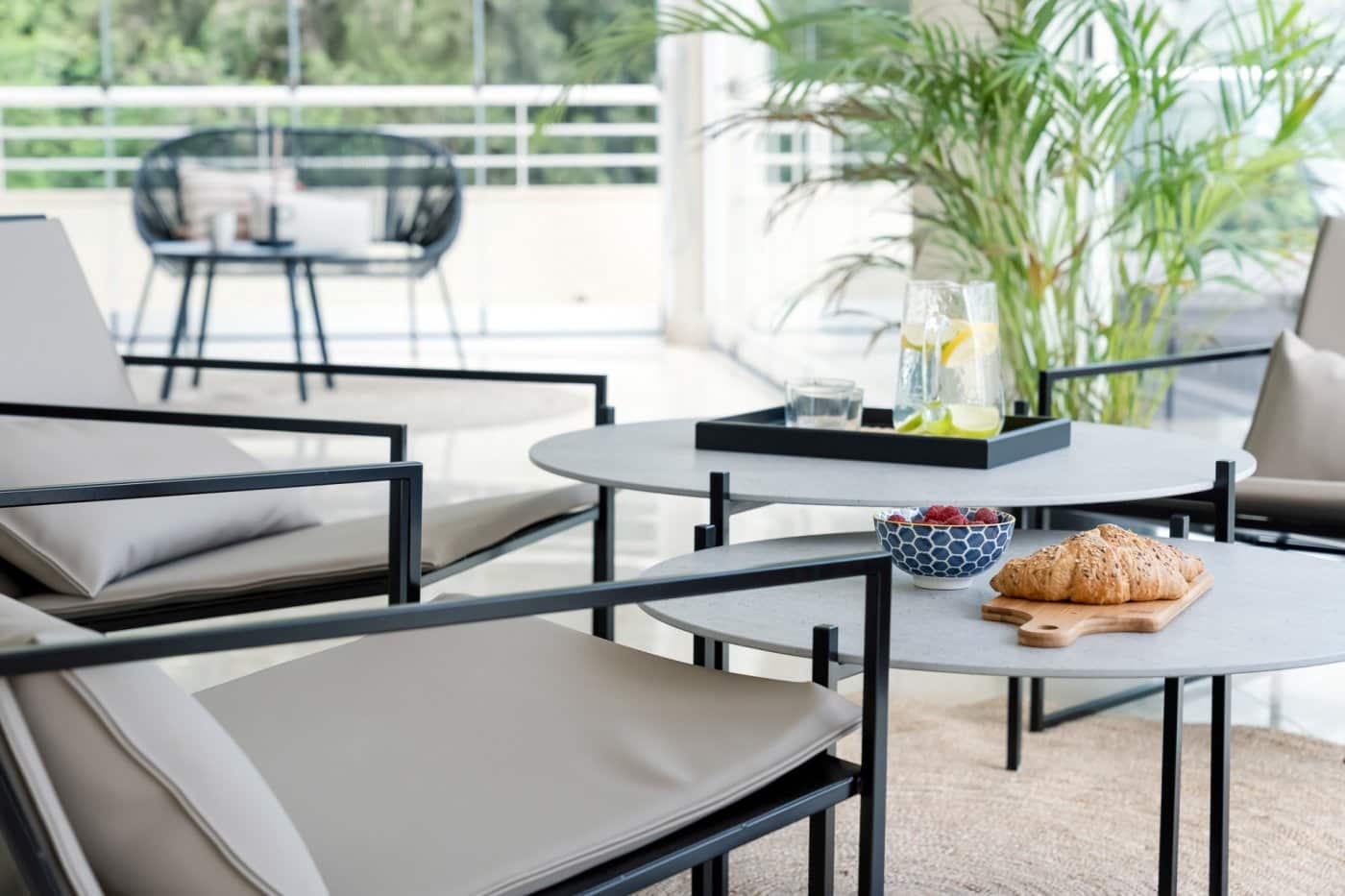 Apartamento de 3 habitaciones en Nueva Andalucia en venta con piscina garaje - 898.000 € (Ref: 7166730)