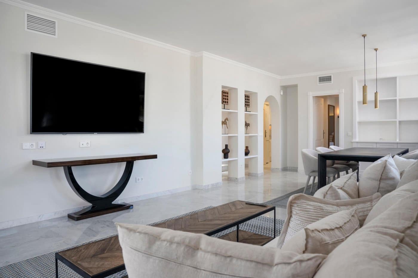 4 bedroom Penthouse for sale in Golden Mile with pool garage - € 4,690,000 (Ref: 7166731)