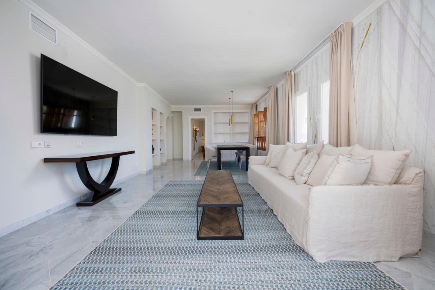 4 bedroom Penthouse for sale in Golden Mile with pool garage - € 4,690,000 (Ref: 7166731)