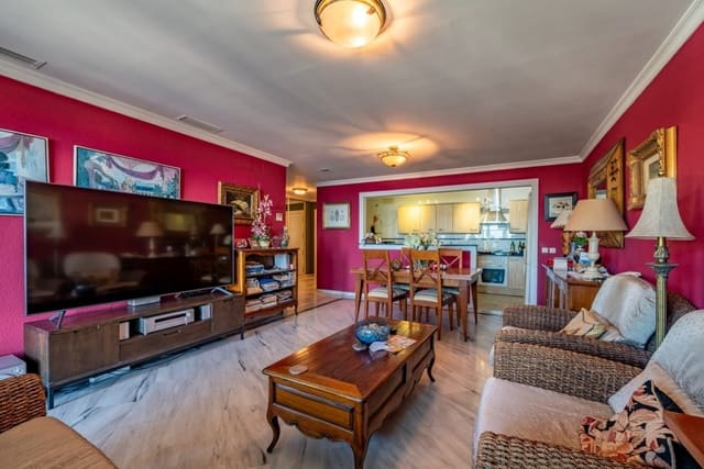 3 sypialnia Penthouse na sprzedaż w Benalmadena Costa, Benalmádena z basenem - 726 000 € (Ref: 7213989)