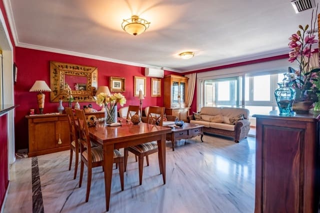 3 sypialnia Penthouse na sprzedaż w Benalmadena Costa, Benalmádena z basenem - 726 000 € (Ref: 7213989)