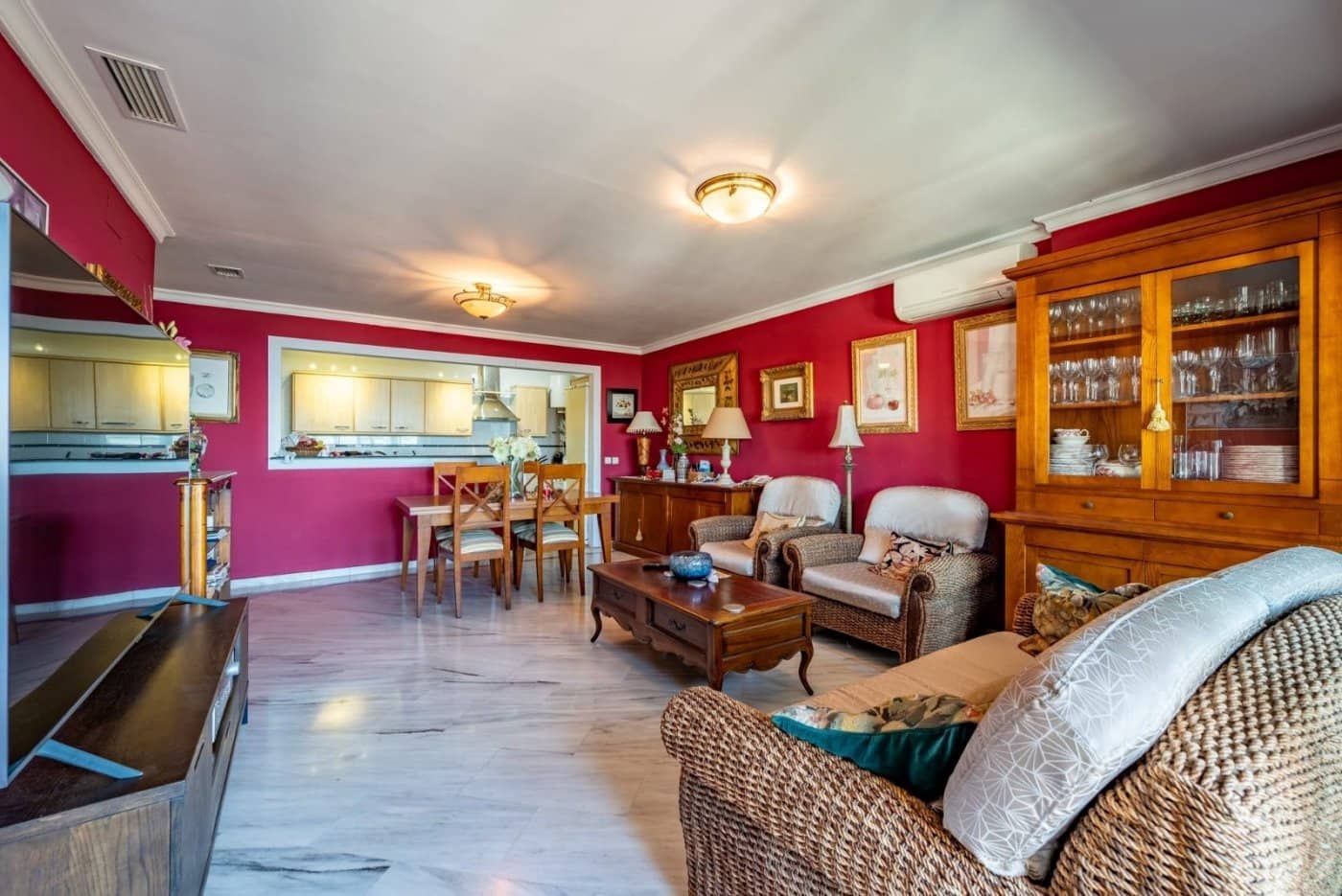 3 sypialnia Penthouse na sprzedaż w Benalmadena Costa z basenem - 726 000 € (Ref: 7213989)