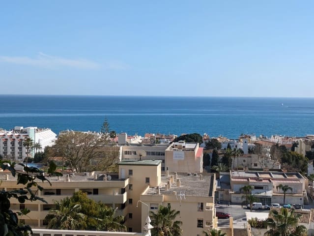 3 makuuhuone Asunto myytävänä paikassa Torremolinos mukana uima-altaan 
autotalli - 467 000 € (Ref: 8108895)