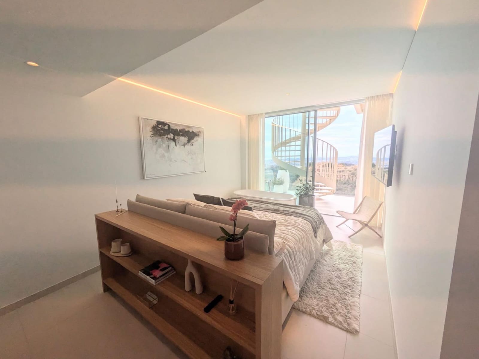 Apartamento de 3 habitaciones en Fuengirola en venta con piscina garaje - 595.000 € (Ref: 8108897)