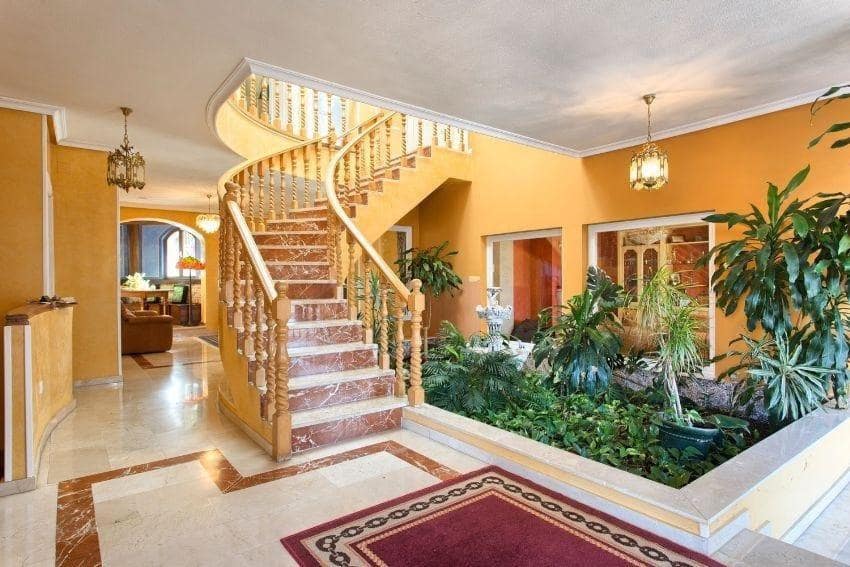 4 soveværelse Villa til salg i Torrequebrada med swimmingpool garage - € 1.750.000 (Ref: 8108903)