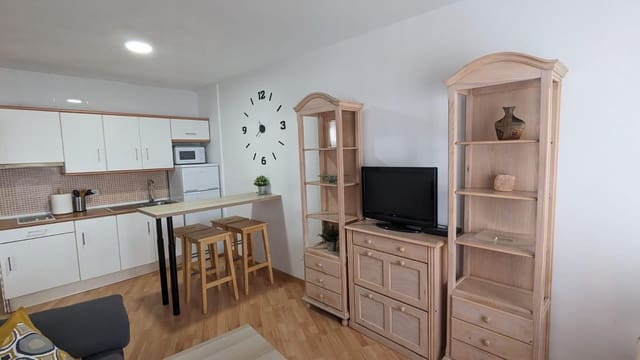 1 sovrum Lägenhet till salu i Benalmadena Costa, Benalmádena med pool - 259 000 € (Ref: 8108920)