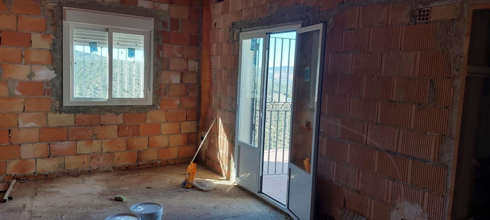 4 sypialnia Willa na sprzedaż w Villanueva de Algaidas z basenem - 157 000 € (Ref: 8108928)