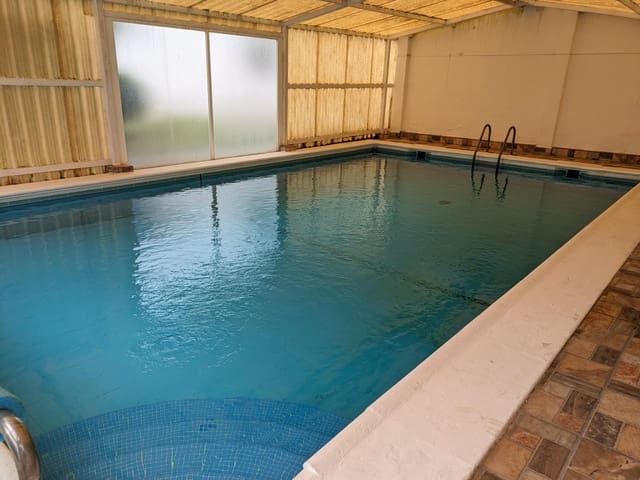 4 sovrum Villa till salu i Puerto Marina, Benalmádena med pool garage - 1 150 000 € (Ref: 8108935)