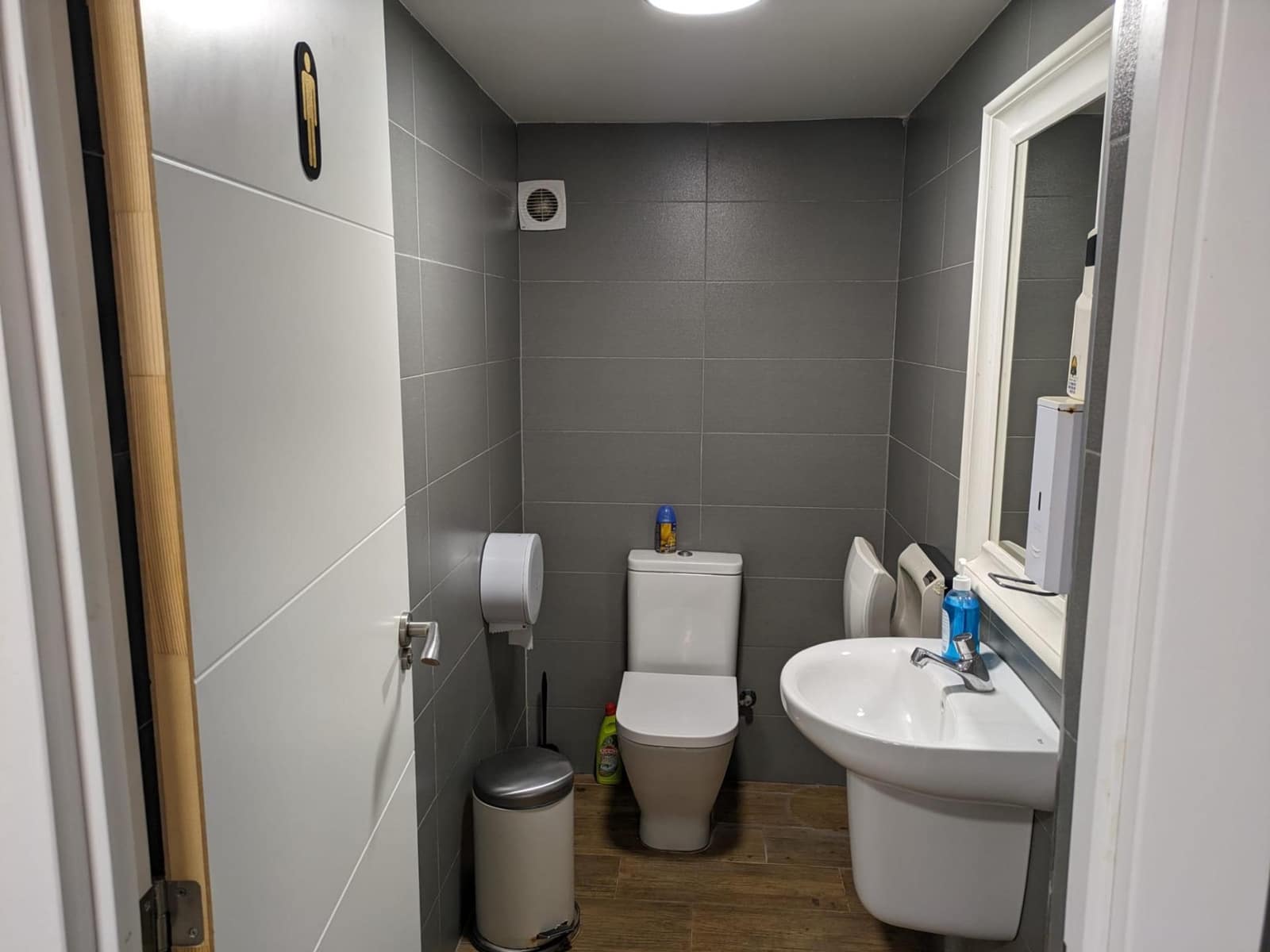 3 soveværelse Erhverv til salg i Benalmadena med swimmingpool - € 1.600.000 (Ref: 8108937)