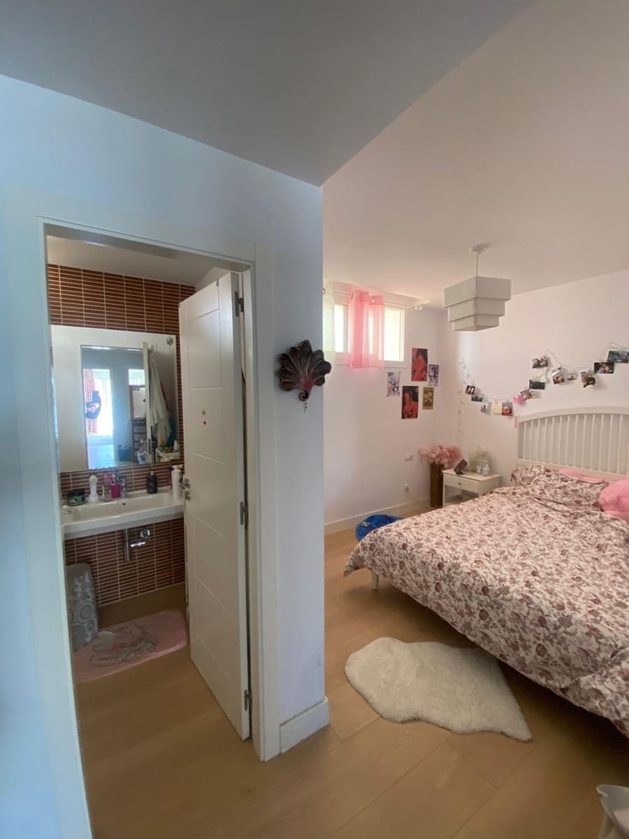 4 soverom Villa til salgs i Torremuelle med svømmebasseng garasje - € 1 094 000 (Ref: 8108954)